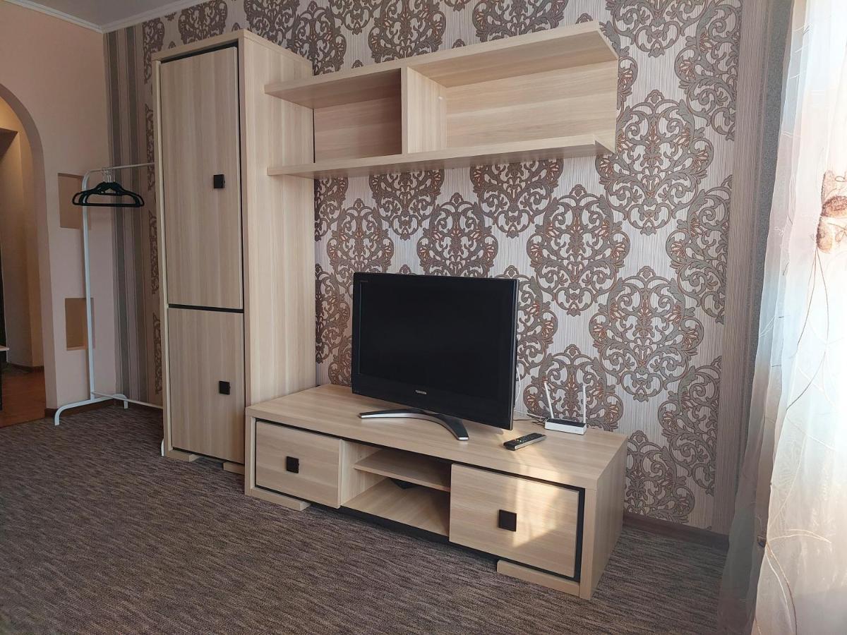 Однокімнатна На Проспекті Соборності, Біля Там-Таму ルーツィク エクステリア 写真